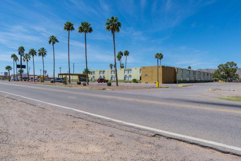 Quality Inn Eloy Photo 11