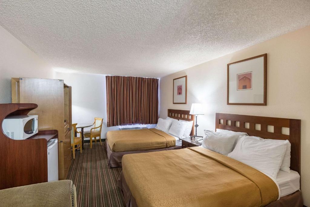 Quality Inn Eloy Photo 16