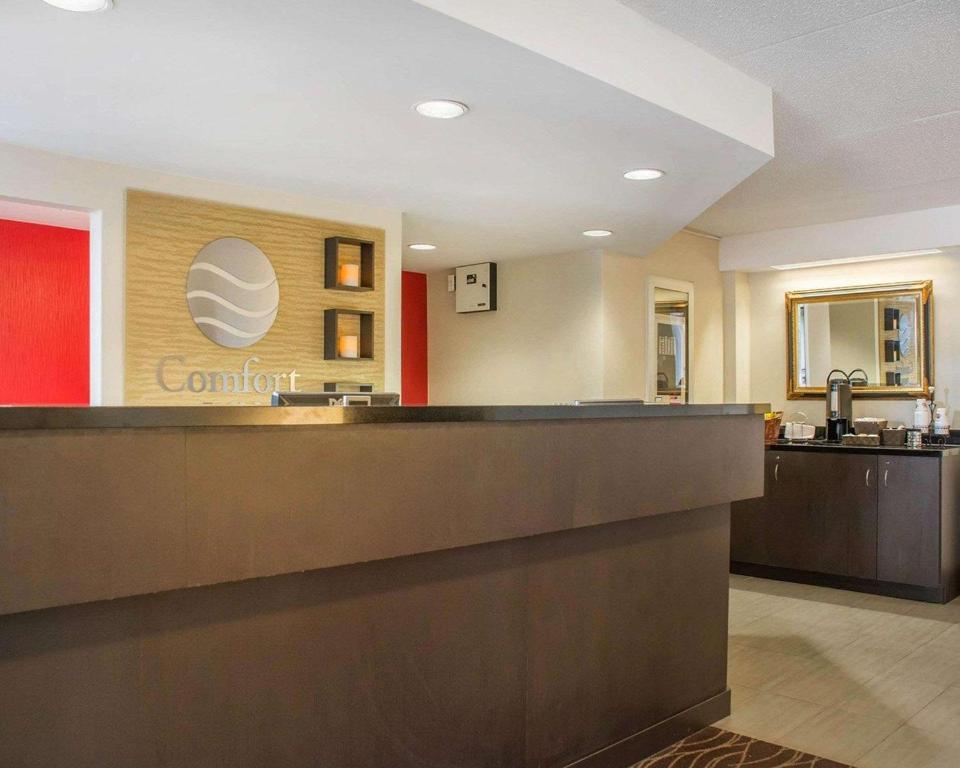 Comfort Inn photo