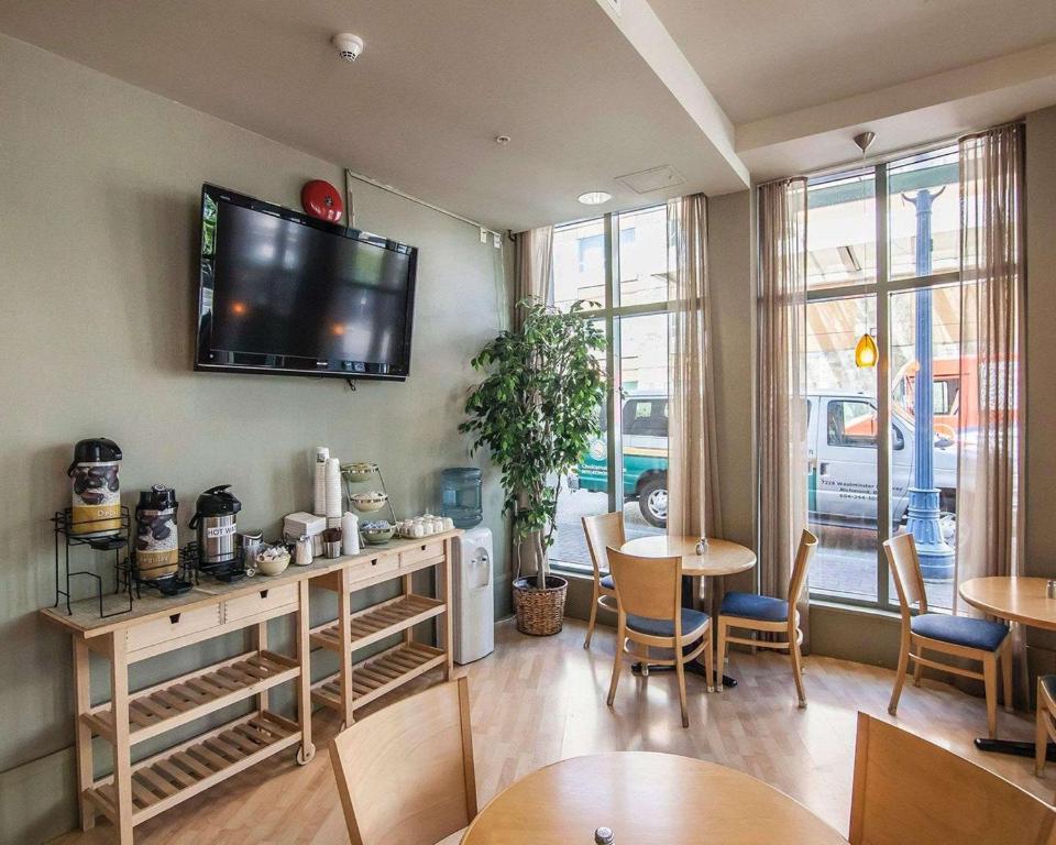 Quality Hotel Airport - South Photo 12