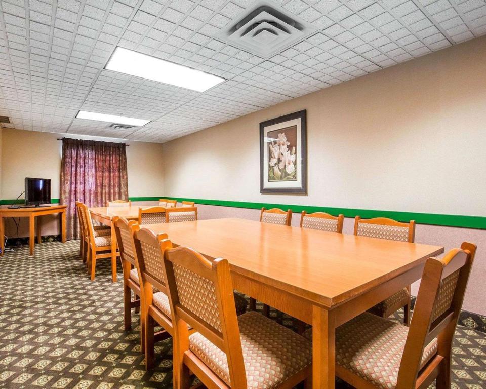 Quality Inn & Suites 館内設備