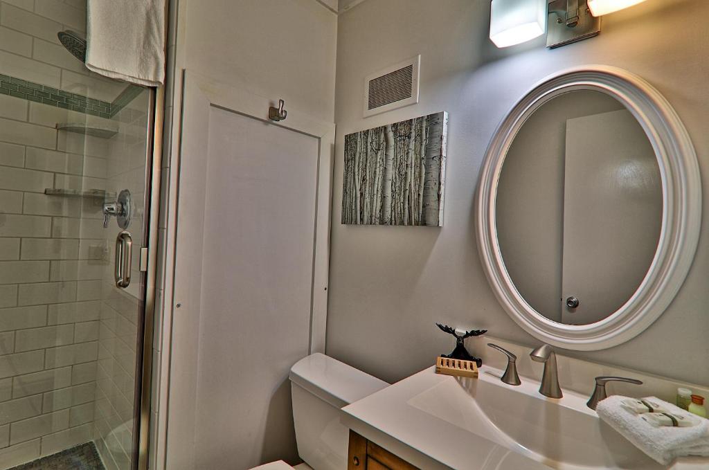 Whiffletree Condo Unit I6 photo