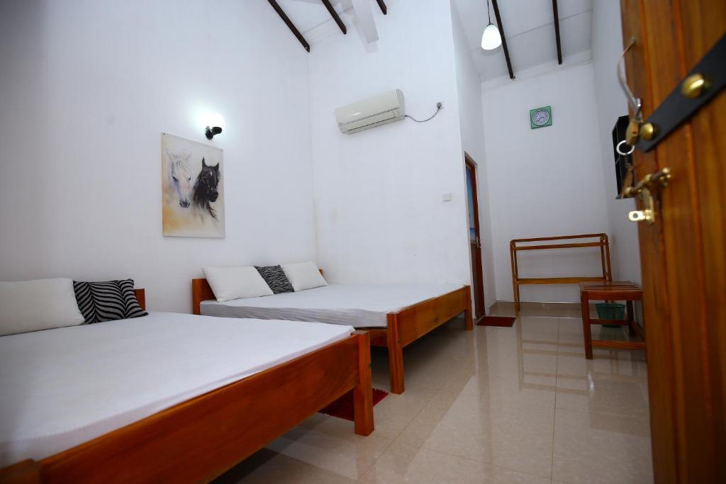 Amadi Rest — Hotel in Yala