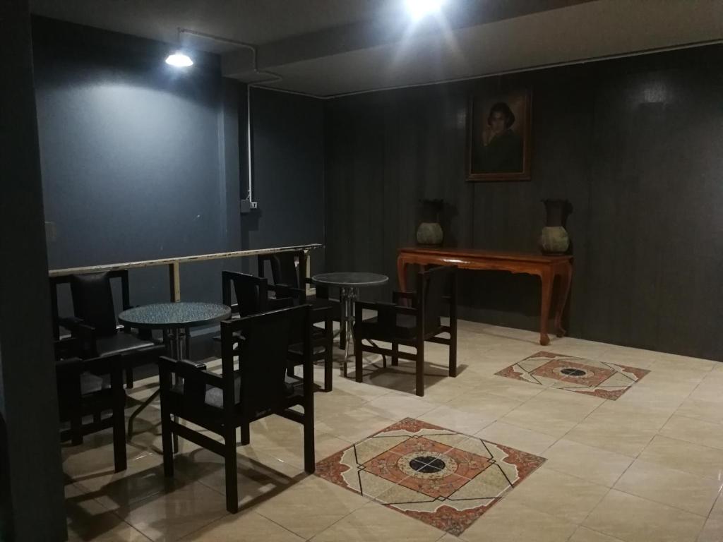 E2S Place photo
