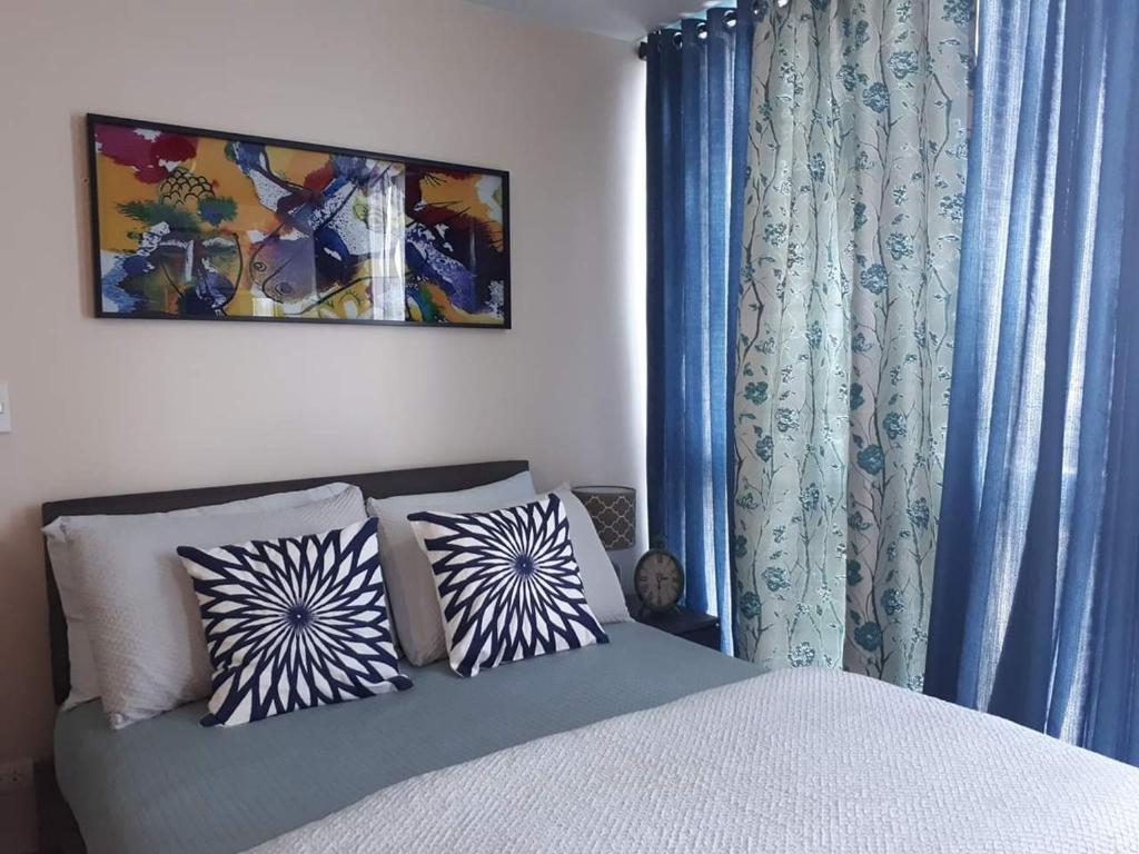 Uptown Mall Area Fort Bonifacio Manila — Hotel in Manila