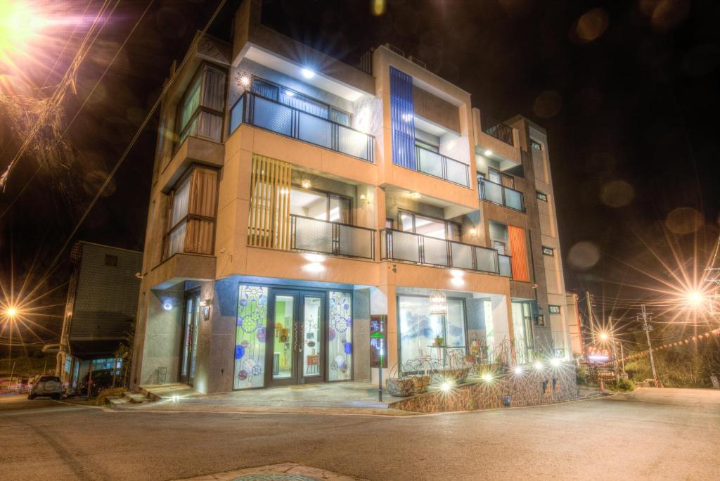 漫步山嵐 A walk in the mist, Lugu