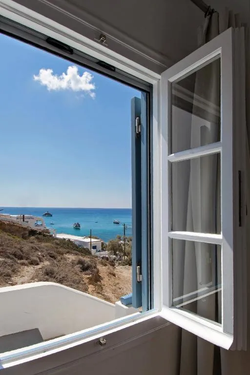 Perigiali Rooms & Apartments Folegandros, hotel v destinaci Agali