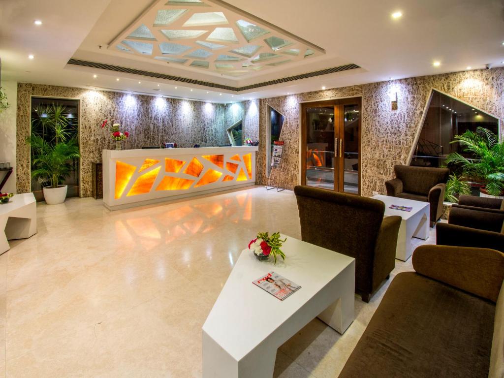 Lobby, Hotel Rockdale in Visakhapatnam