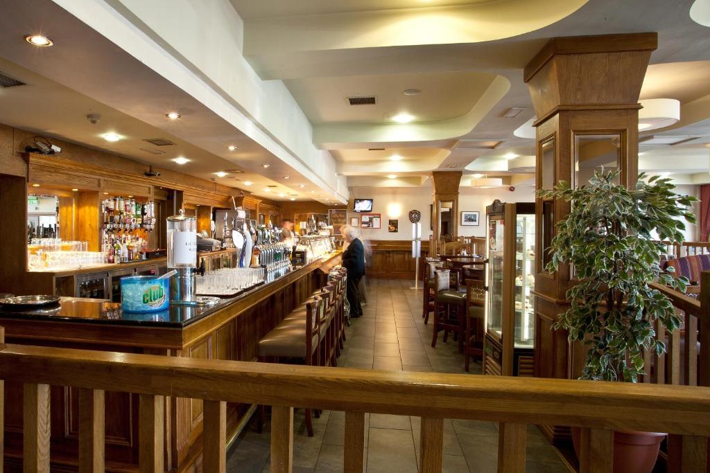 Pub/Lounge