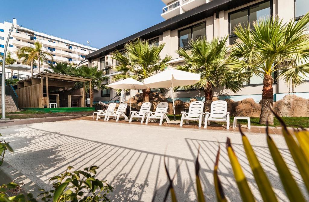 Globales Los Patos Park — Hotel building in Benalmadena, Andalusia