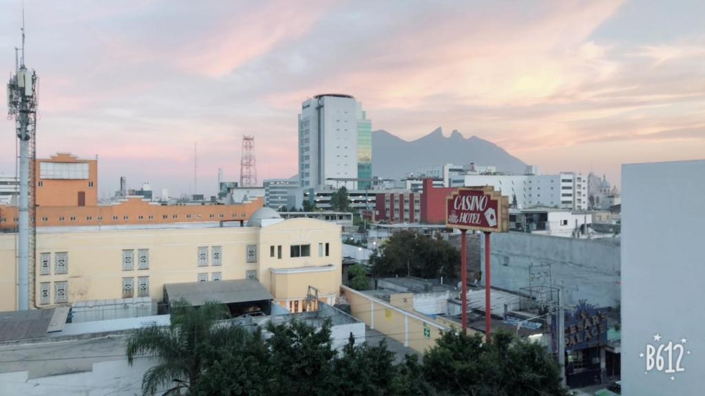 Hotel Plaza Arteaga photo