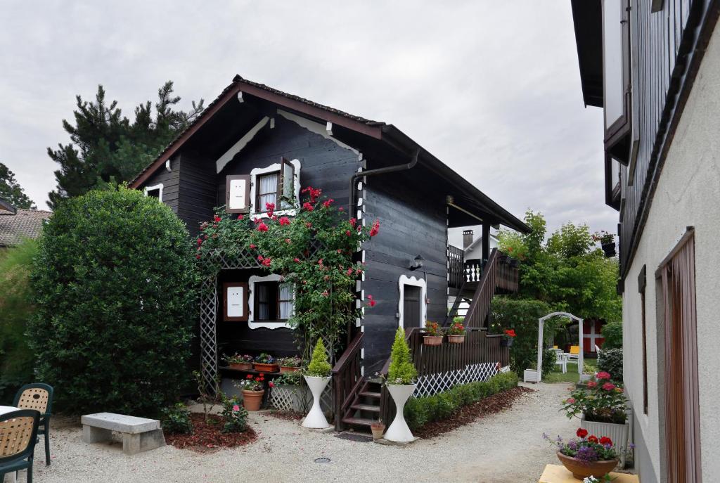 HOTEL LES MARRONNIERS - 5