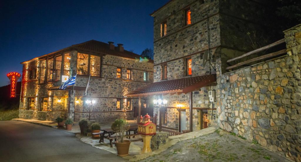 Enastron, Palaios Agios Athanasios