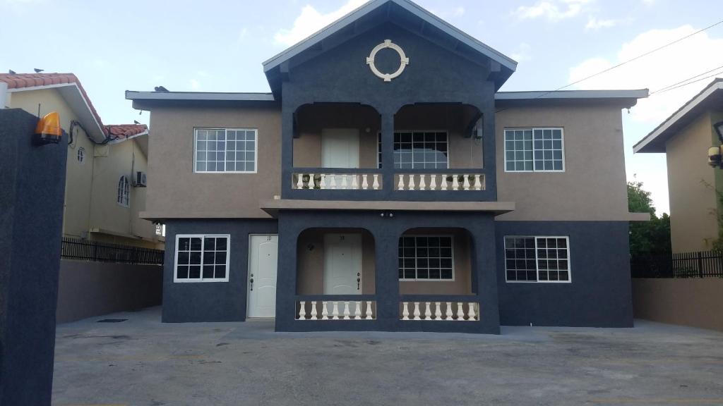 Portmore Apartments for Rent, Jamaica price from 26 of Hotels