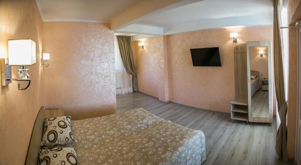 Arizona Hotel — Hotel in Uzhgorod