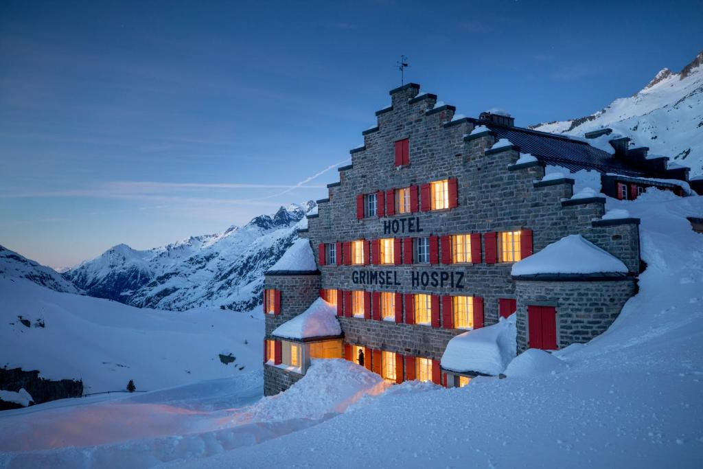 Historisches Alpinhotel Grimsel Hospiz photo