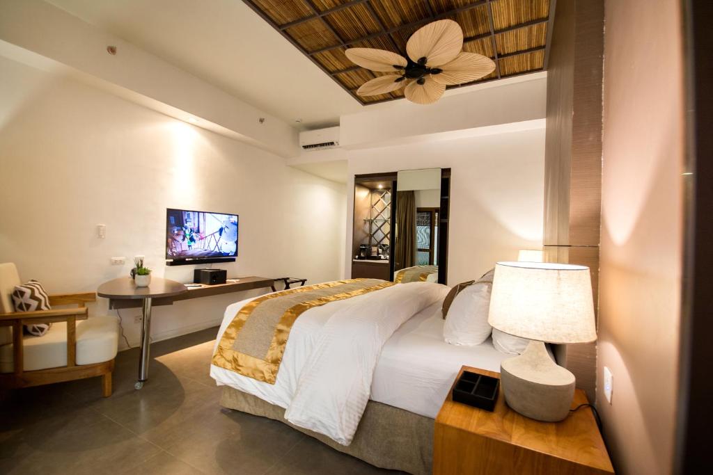 Ferra Hotel and Garden Suites 7