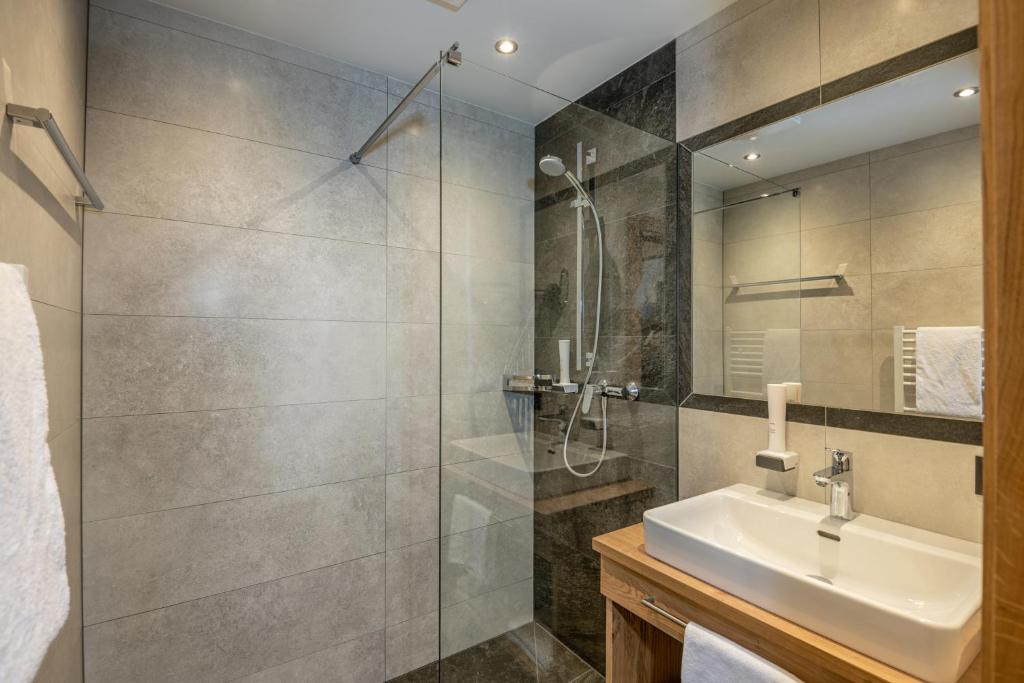 Aparthotel Weningeralm photo