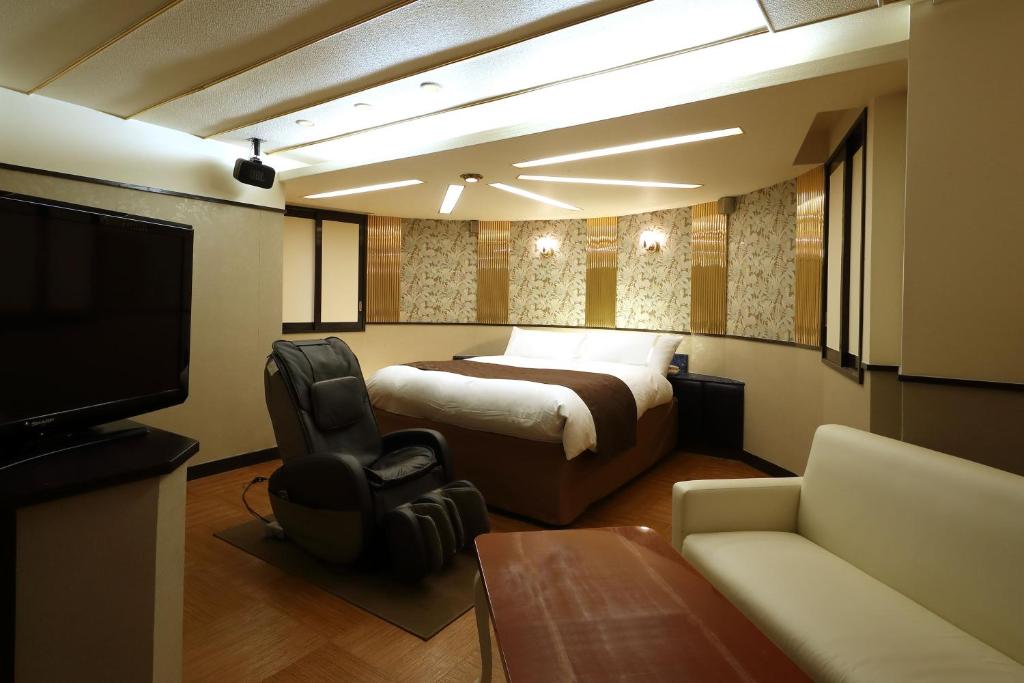 Hotel Fine Garden Okayama 1 Free Parking - Adult Only photo