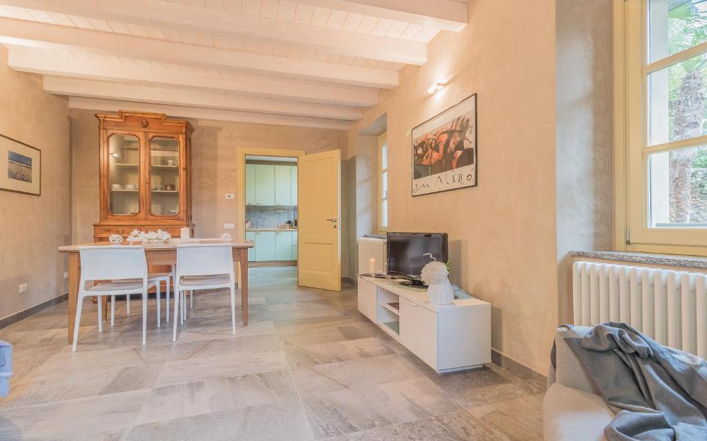 Del Duca Apartment - 2