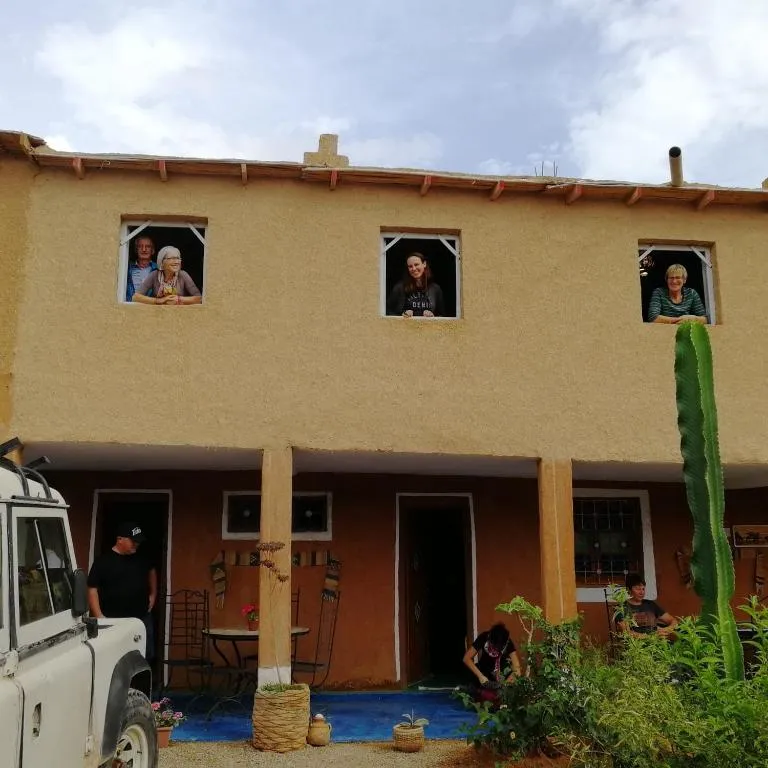 Auberge Aain Nakhla, hotel in Guelmim