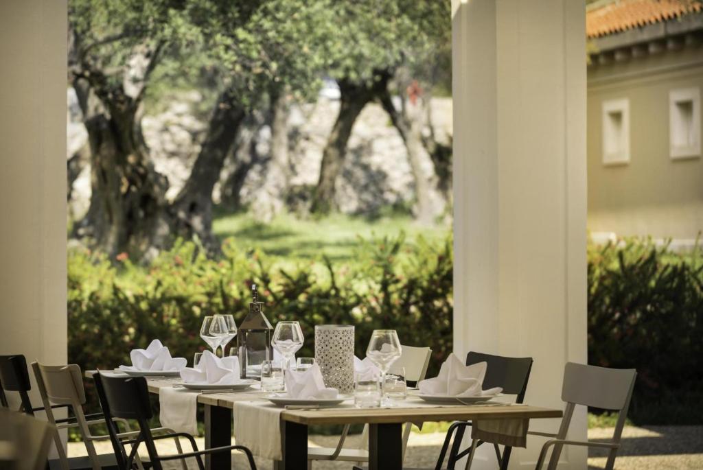 Apartment ACI Marina CRES photo