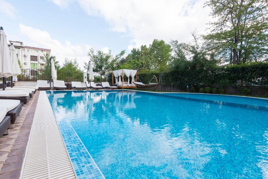 Green Paradise Deluxe Apartments photo