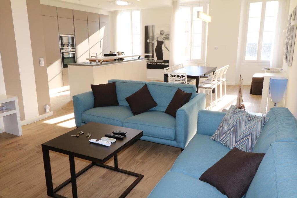 Luxury, central 3 bedroom, 3 bathrooms 5 mins from the Palais 410 - 2