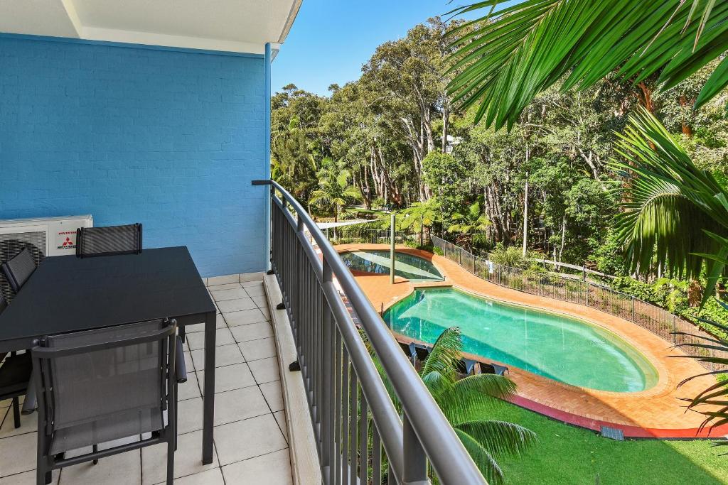 Flynns Beach Resort photo