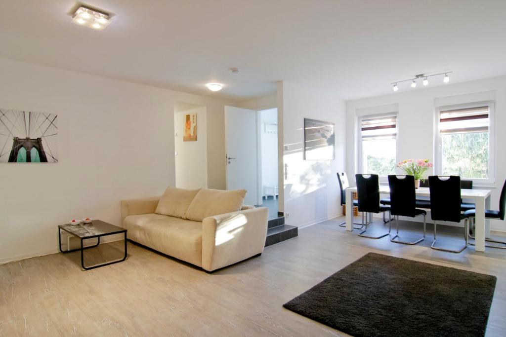 Apartmondo Ferienwohnungen Solingen — Hotel in Solingen