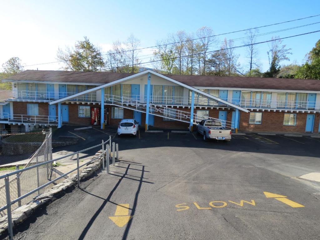 Boone trail inn photo