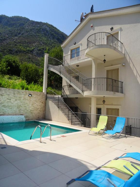 Boka Bay beautiful view apartment for 2-3 guests photo