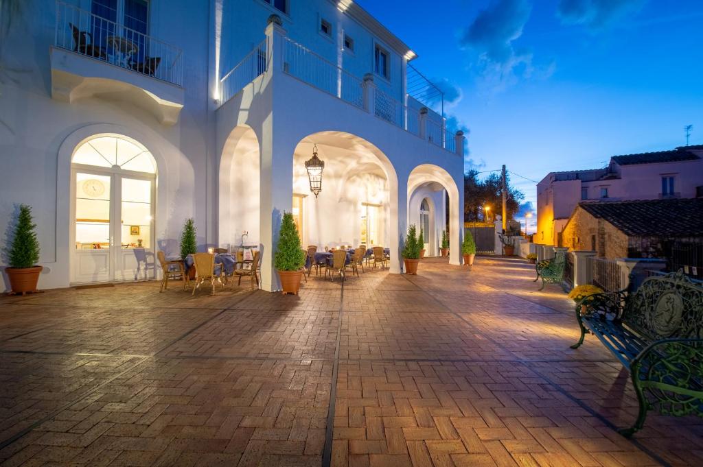 Relais Palazzo del Barone - 2