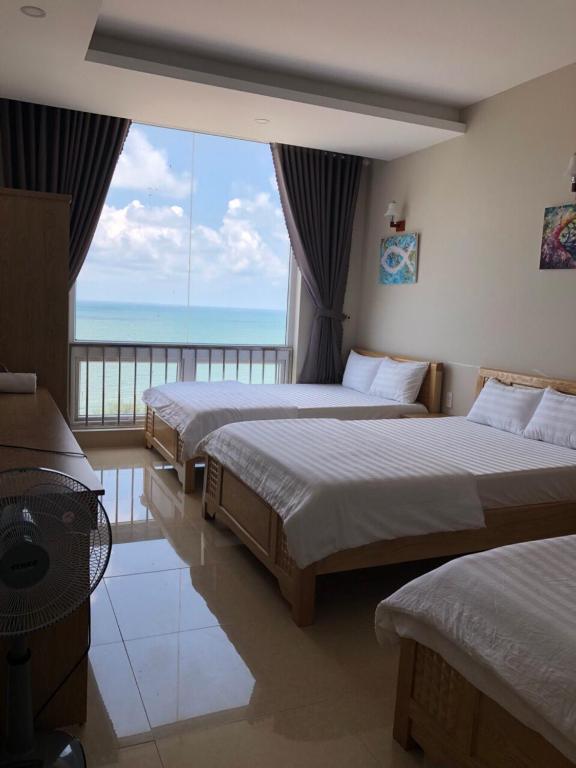 Premium Beach Condotel  photo