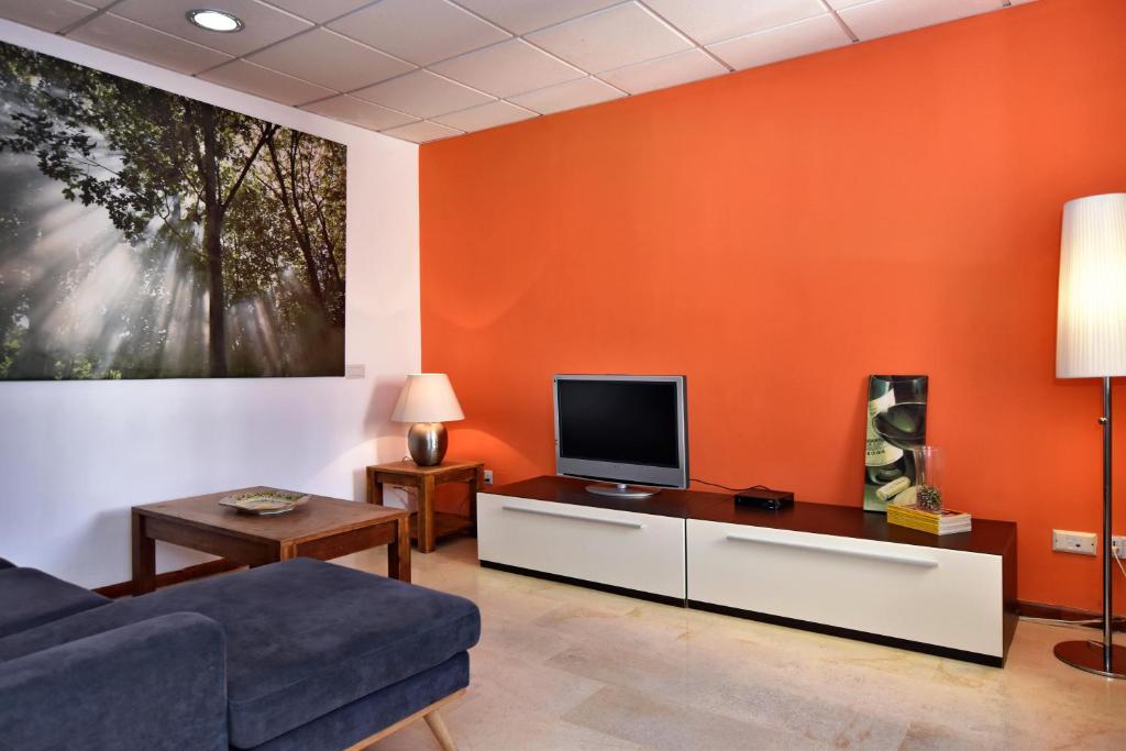 City Living Suite TK2 Rm 1 photo