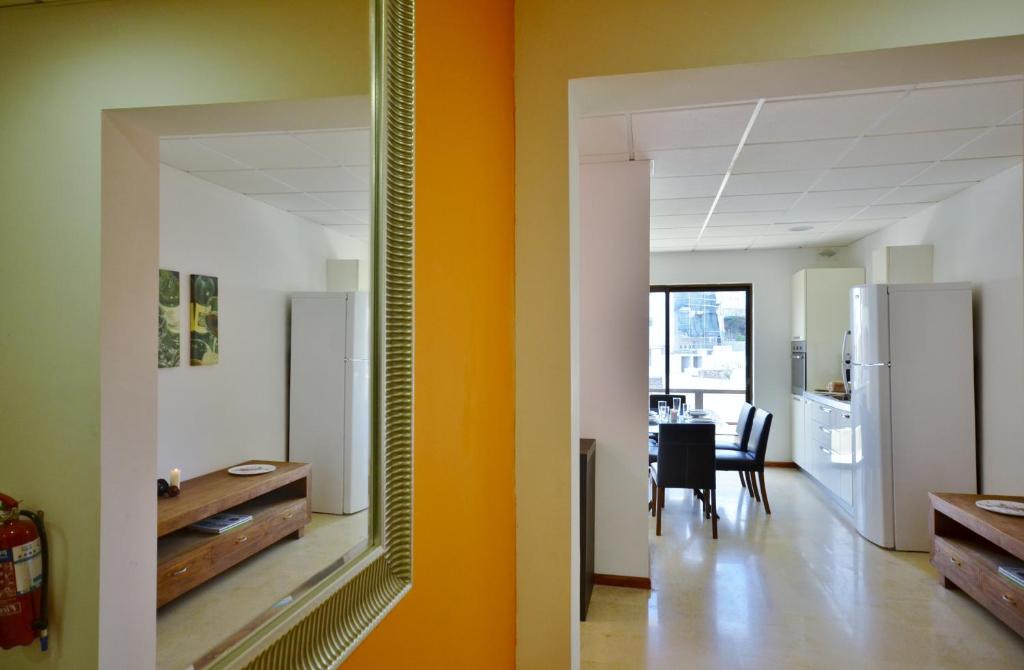 City Living Suite TK2 Rm 1 photo