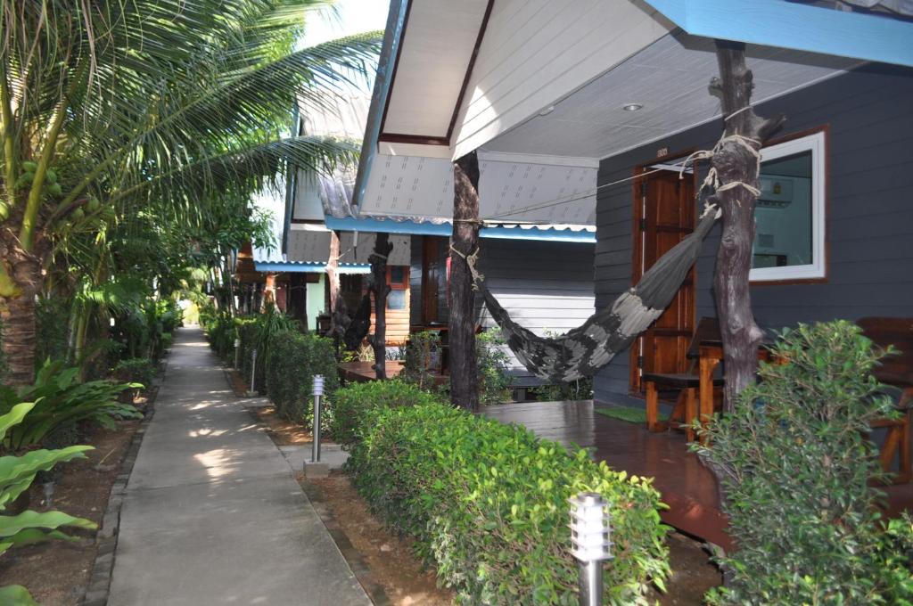 New Coconut Bungalow (SHA Extra Plus) photo
