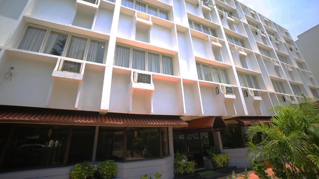 Hotel Rajavihar photo