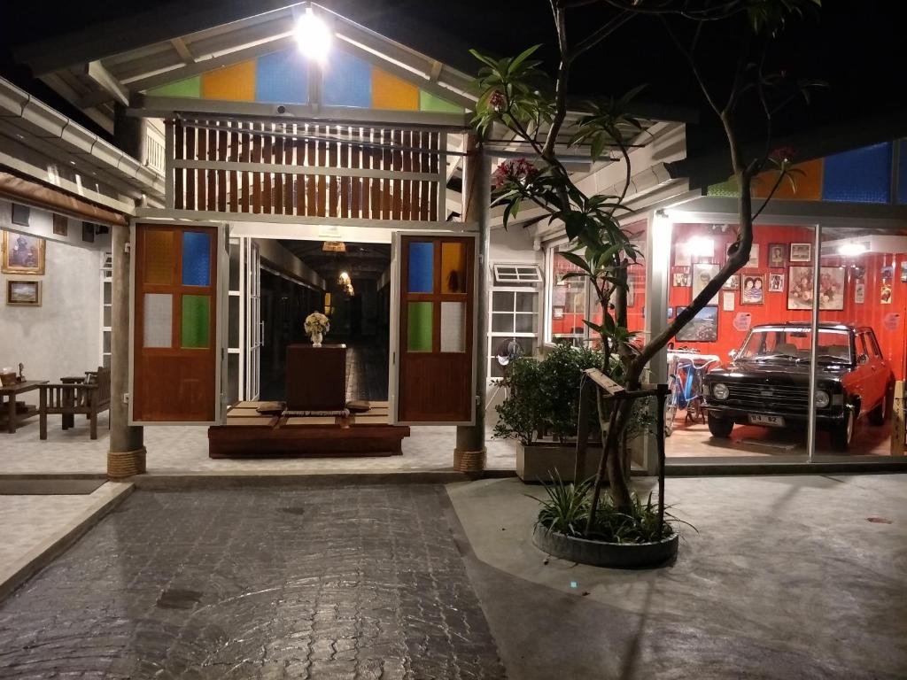 ทางเข้า