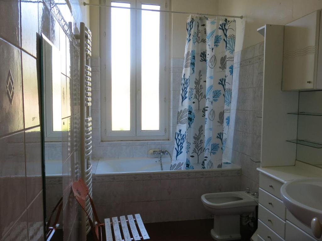 Maison avec jardin sur une colline - 5