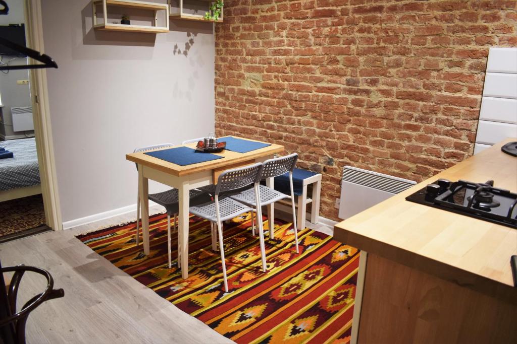 Art apartment on Rynok Square, Lvov