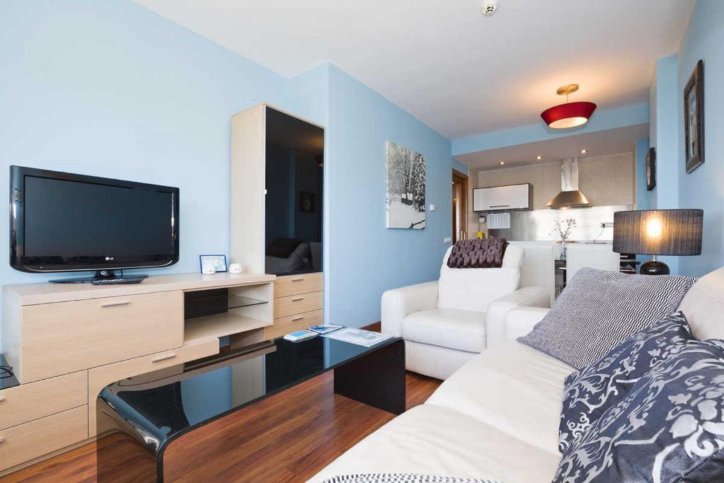 Apartamento con cochera edificio Monte Oiz - 4