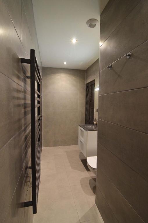 Studio Biarritz - rénové et moderne - au calme - centre ville - tout à pied - 4