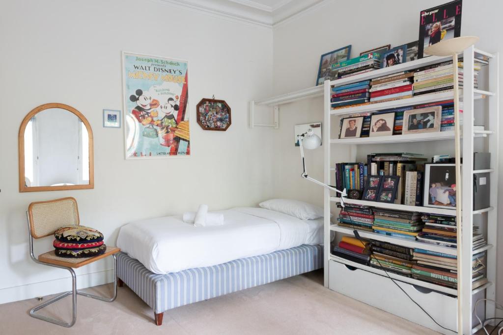 Veeve - Charming Townhouse near Parc Montsouris - 4