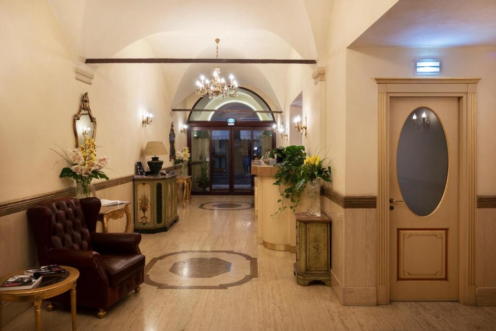 Hotel Cavour Photo 19