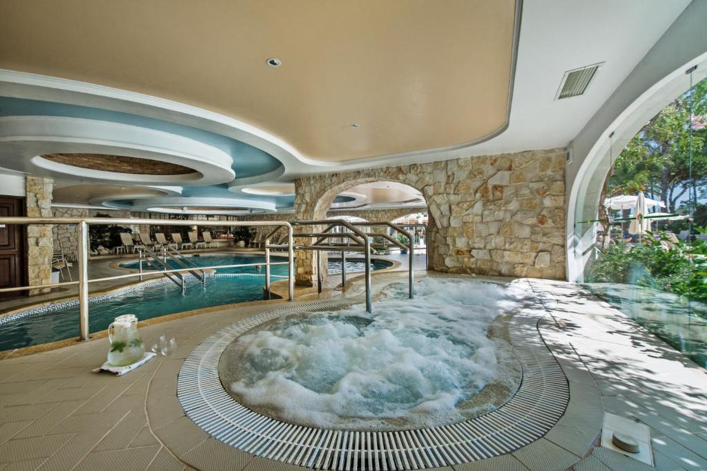 Facilities, Four Seasons Country Club in Almancil