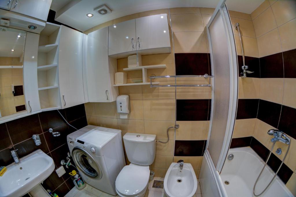 Rooms And Apartments S - 3