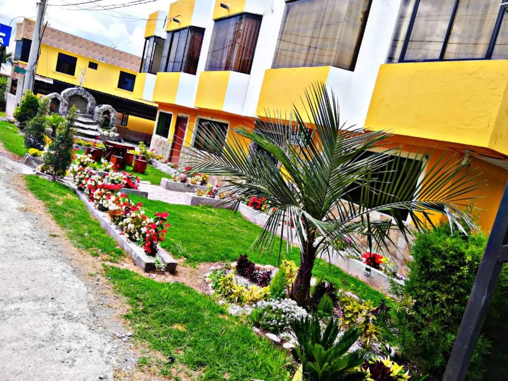 Hostal Mariscal Sucre — Hotel in Quito