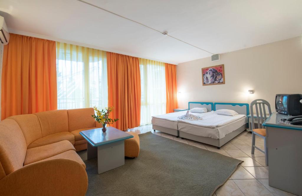 Hotel Iskar & Aquapark - All Inclusive