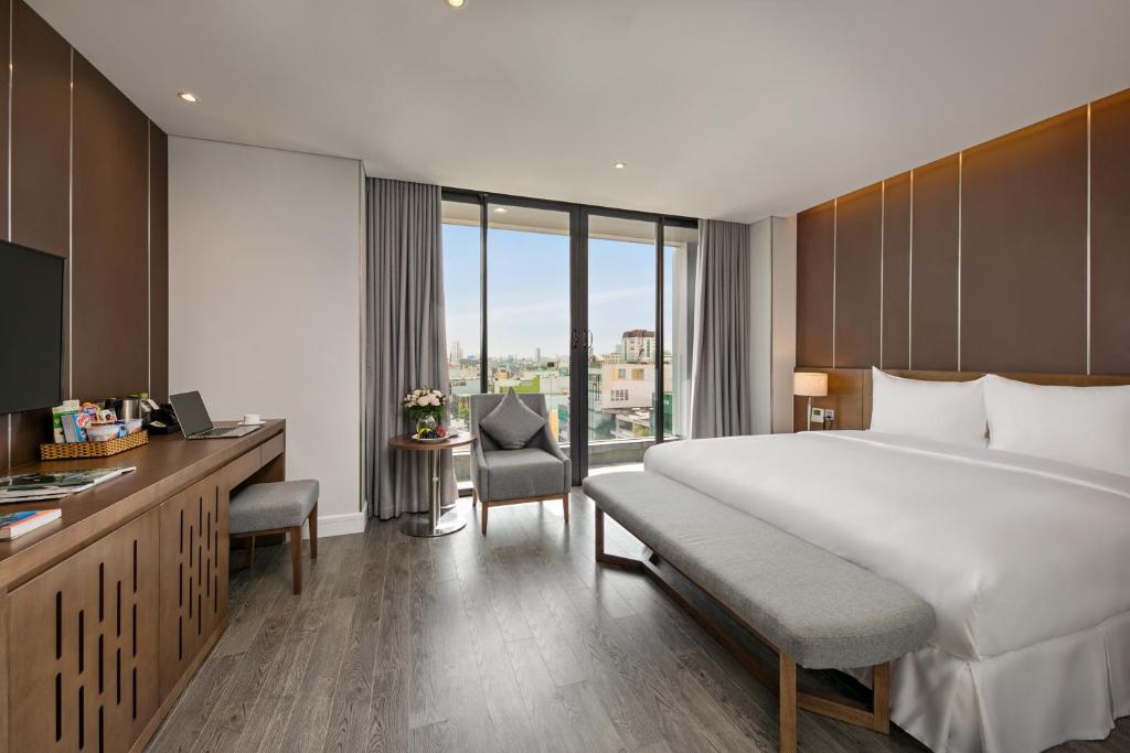AVORA Boutique Hotel photo